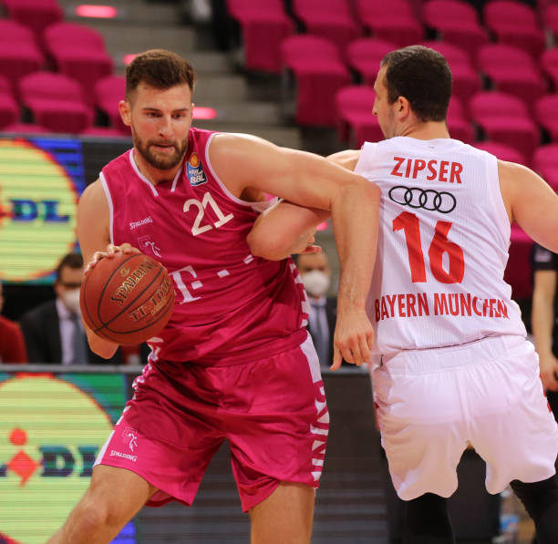 也反映了他 也反映了他