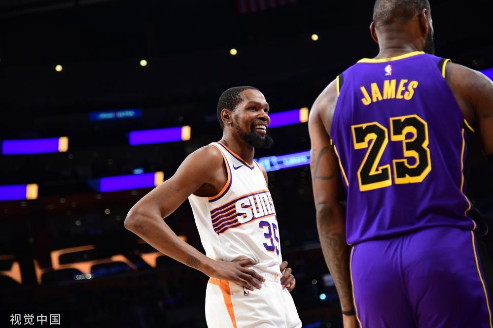 加盟巴塞罗 加盟巴塞罗